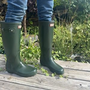 Women's Tall Hunter Rubber Wellies